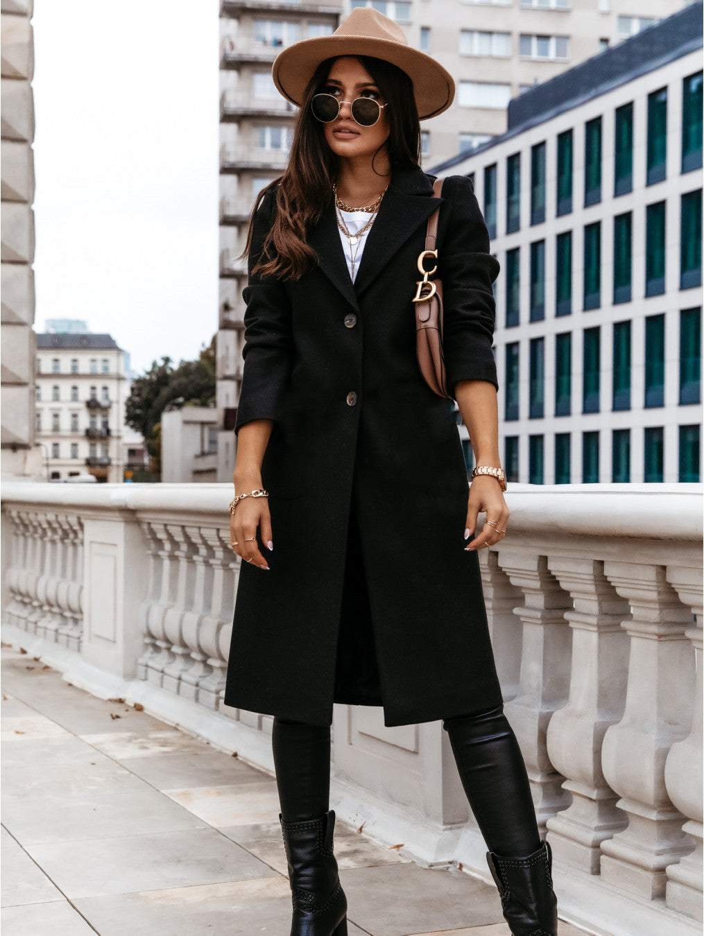 Solid wool long coat with lapel collar