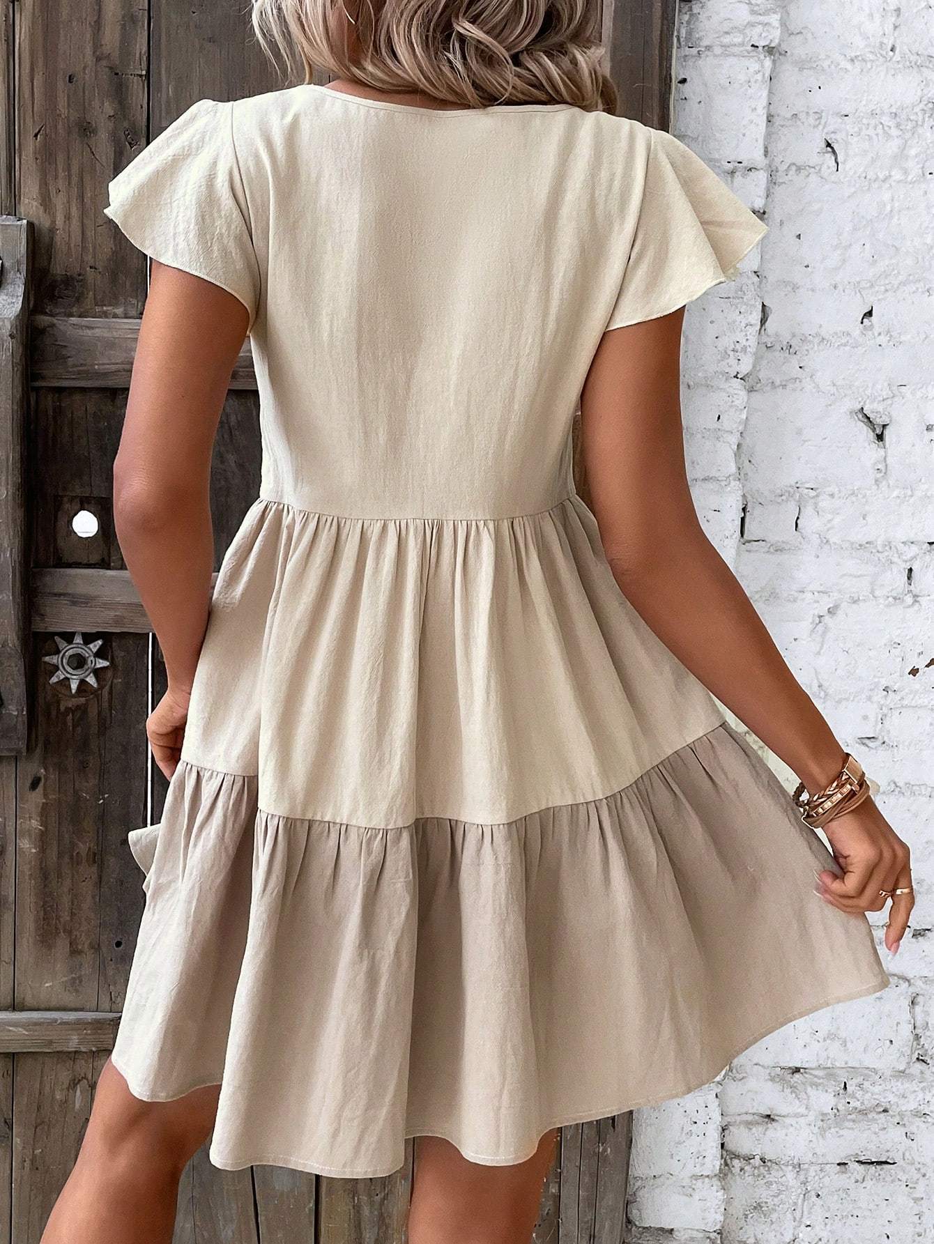 Colorblock keyhole smock dress with ruffle hem