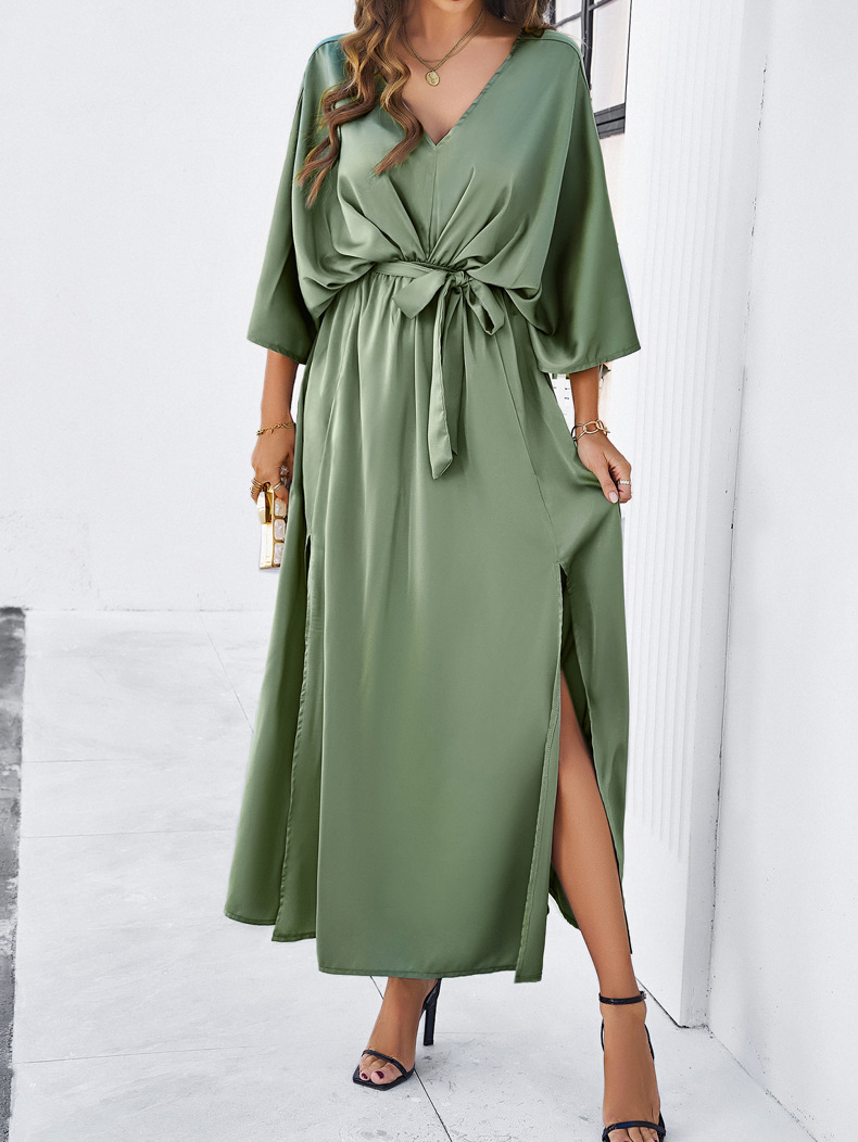 Batwing long-sleeve V-neck lace-up maxi dress