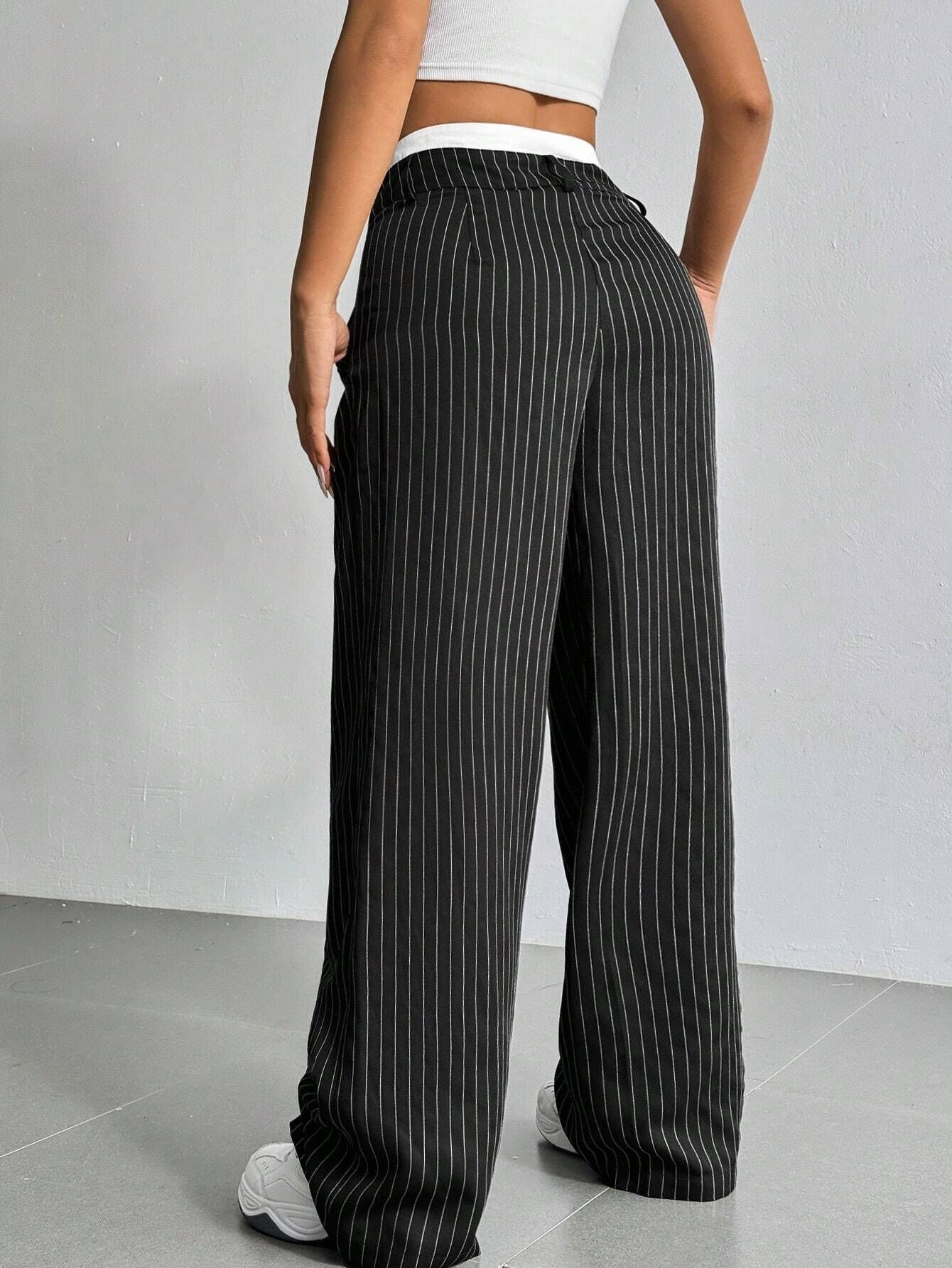Striped high-waist straight trousers with pockets