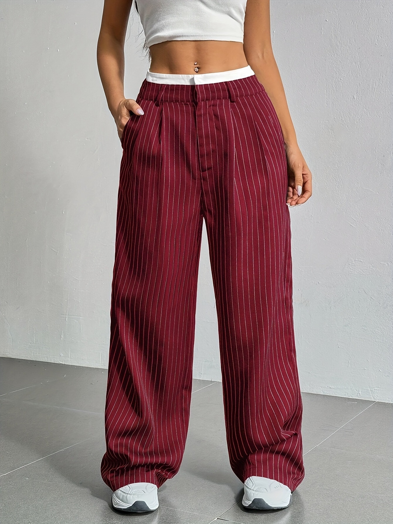 Striped high-waist straight trousers with pockets