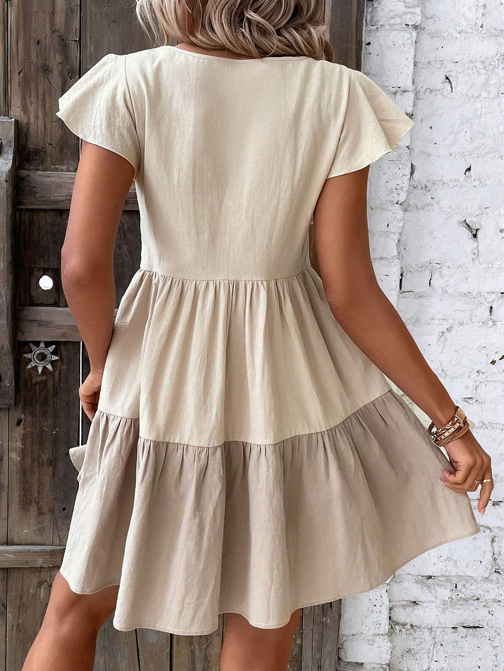 Colorblock keyhole smock dress with ruffle hem
