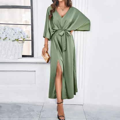 Batwing long-sleeve V-neck lace-up maxi dress