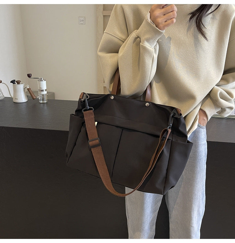 Multi-Compartment Quilted Shoulder Bag