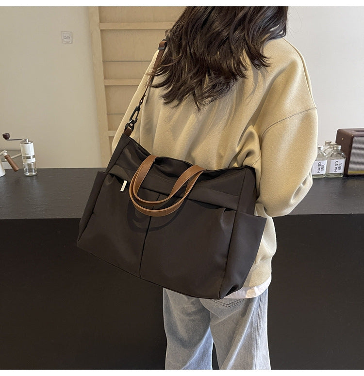 Multi-Compartment Quilted Shoulder Bag
